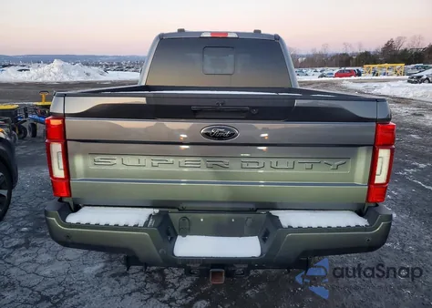 2021 Ford F250 Super Duty z USA, uszkodzony, nr VIN 1FT7W2BT0MEC51464